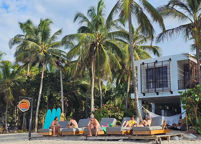 Makao Beach Hotel